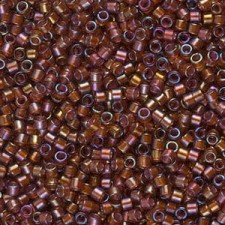 Miyuki delica Beads 11/0 - Sparkling beige lined root beer ab DB-1750